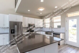 922 S Fremont Ave in Tucson, AZ - Foto de edificio - Building Photo