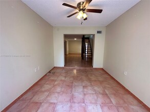 8931 NE 4th Avenue Rd in Miami Shores, FL - Building Photo - Building Photo