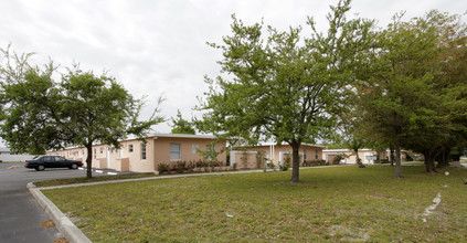 1600 Center St in Jupiter, FL - Building Photo - Building Photo