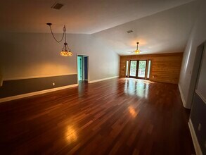 1584 Chadwick Way in Tallahassee, FL - Building Photo - Building Photo