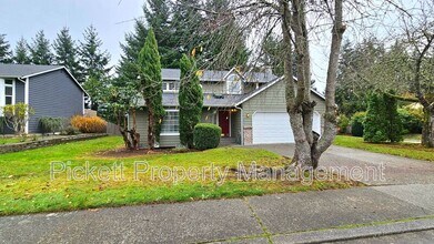 12220 Ravena Pl NW in Silverdale, WA - Building Photo - Building Photo