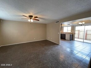 10411 N 11th Ave in Phoenix, AZ - Building Photo - Building Photo