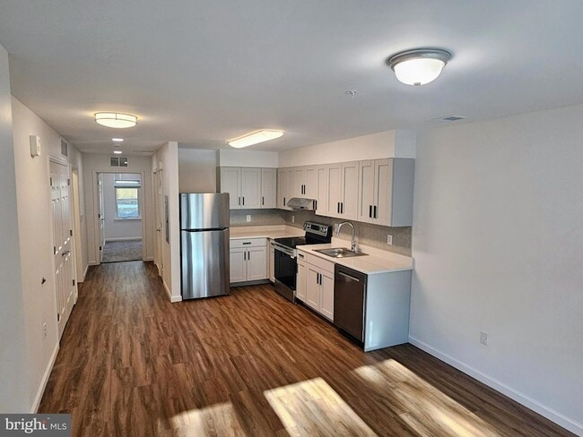 200 Hamilton Ave in Trenton, NJ - Building Photo - Building Photo