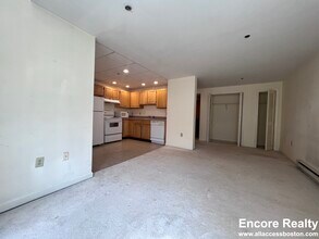 195 Park Dr in Boston, MA - Foto de edificio - Building Photo