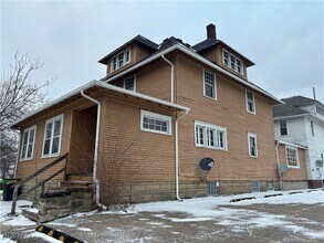 408 S Arch Ave in Alliance, OH - Building Photo - Building Photo