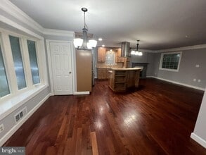 6707 Jerome St in Springfield, VA - Building Photo - Building Photo