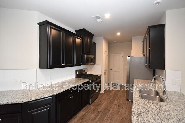 402 Judge Ct in Durham, NC - Building Photo - Building Photo