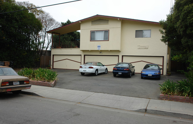 250 Evandale Ave in Mountain View, CA - Foto de edificio - Building Photo