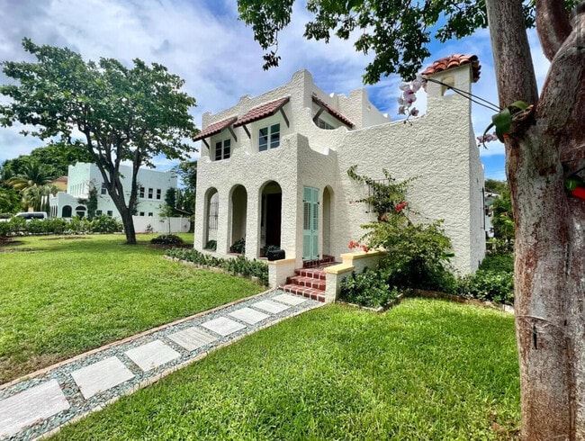 property at 302 Fordham Dr