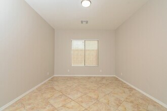 13640 W Jesse Red Dr in Peoria, AZ - Building Photo - Building Photo