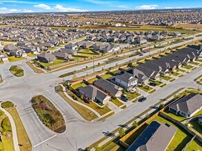 8154 Royal Breeze Dr in Cypress, TX - Building Photo - Building Photo