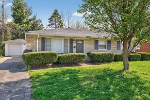 1994 Brynell Dr in Lexington, KY - Building Photo