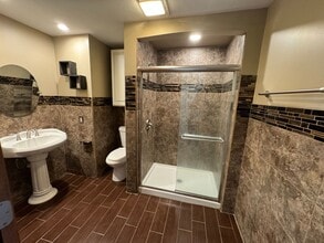 927 13th Ave in Moline, IL - Building Photo - Building Photo