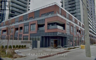 2545 Simcoe St N in Oshawa, ON - Building Photo