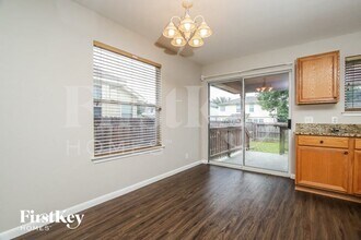 237 Val Verde Dr in New Braunfels, TX - Building Photo - Building Photo