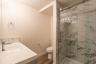 3904-3932 32 St in Vernon, BC - Building Photo - Building Photo