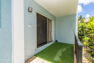 3000 NE 5th Terrace in Wilton Manors, FL - Building Photo - Building Photo