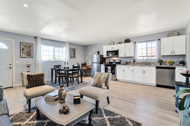 6122 Panorama Rd in Joshua Tree, CA - Building Photo - Building Photo