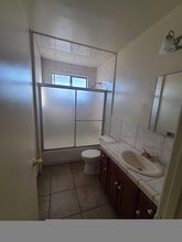 11700 Glenoaks Blvd, Unit 3 in San Fernando, CA - Building Photo - Building Photo
