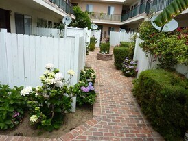 1560 S. Saltair Ave. Los Angeles, CA. 90025 in Los Angeles, CA - Building Photo