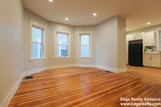 46 Bostonia Ave, Unit 1 in Boston, MA - Building Photo - Building Photo