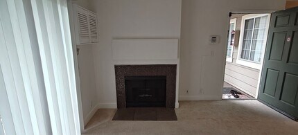 2411 Jubilee Ln in San Jose, CA - Foto de edificio - Building Photo
