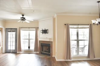 700 Daniel Ellis Dr, Unit 3208 in Charleston, SC - Foto de edificio - Building Photo