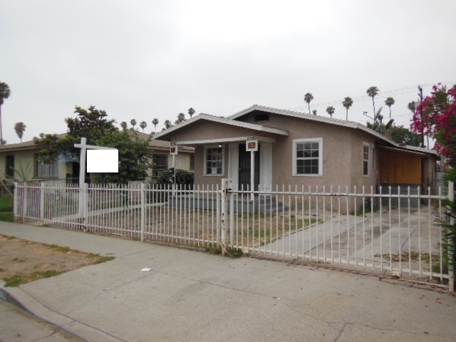 6705-6707 Converse Ave in Los Angeles, CA - Building Photo