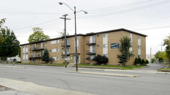 SUPERIOR CLUB APARTMENTS