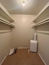901 E 40th St in Austin, TX - Building Photo - Building Photo