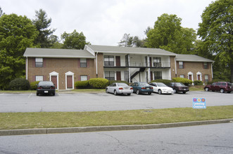 Highland Willows in Riverdale, GA - Building Photo - Building Photo