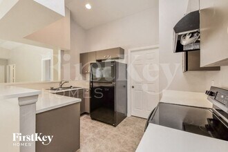 1015 Jessup Ave in Lehigh Acres, FL - Foto de edificio - Building Photo