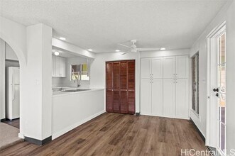 1135 Aikoo Pl in Pearl City, HI - Building Photo - Building Photo