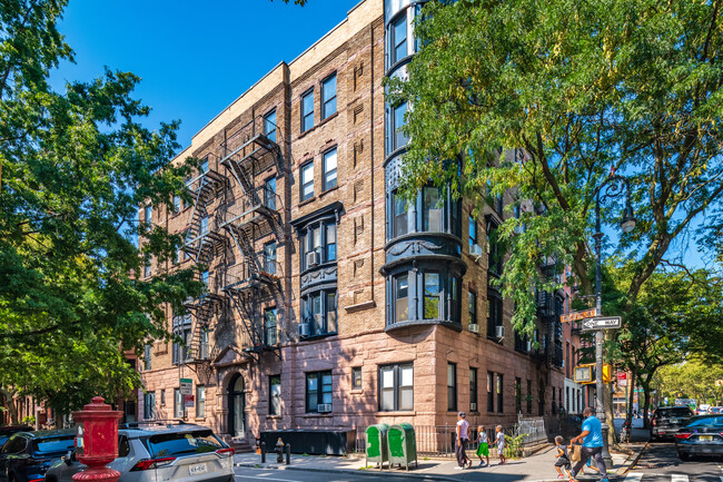 214 Clinton St in Brooklyn, NY - Building Photo - Building Photo