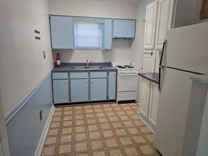 551 E Miracle Strip Pkwy in Mary Esther, FL - Building Photo - Building Photo