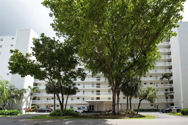property at 2555 NE 11th St