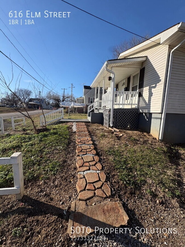 616 Elm St in Cape Girardeau, MO - Building Photo - Building Photo