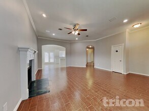 138 Snug Harbor Blvd in Montgomery, TX - Building Photo - Building Photo