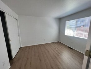 1585 Roma Ct in Reno, NV - Building Photo - Building Photo