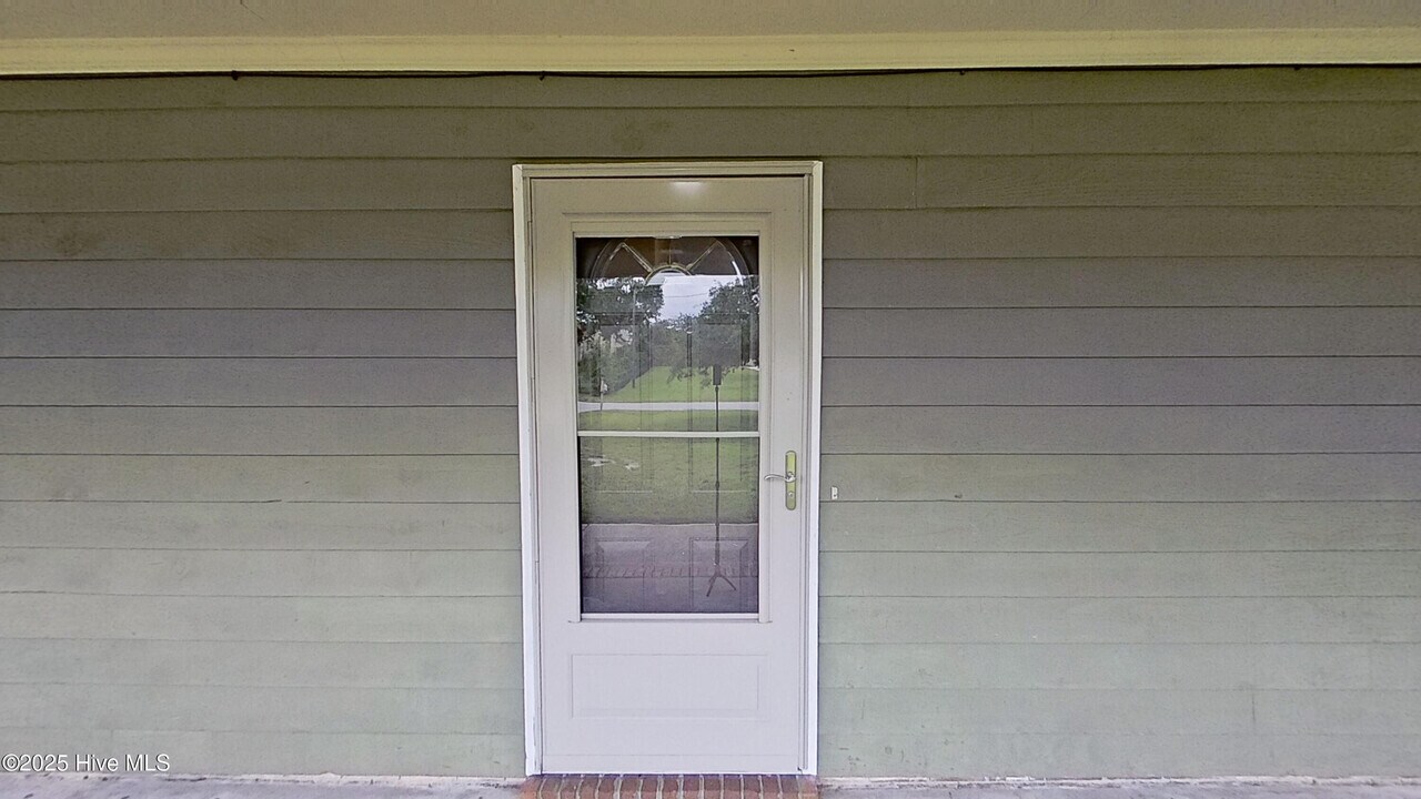 718 Arnold Rd in Wilmington, NC - Building Photo
