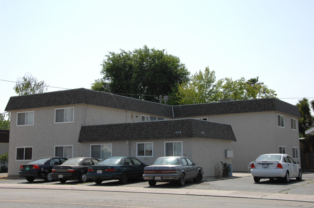 449 S Stockton Ave in Ripon, CA - Building Photo