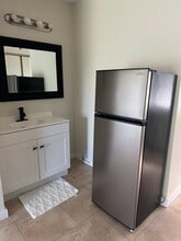 2561 SE Victory Ave in Port St. Lucie, FL - Building Photo - Building Photo