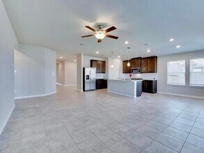 2418 Humble Wy in Rosenberg, TX - Building Photo - Building Photo