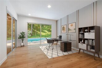 4736 Zelzah Ave in Los Angeles, CA - Building Photo - Building Photo
