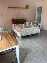 13506 NE 24th Pl in North Miami, FL - Building Photo - Building Photo