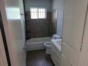 3033 Berry Rd in Houston, TX - Building Photo - Building Photo