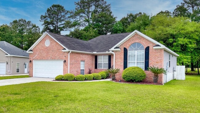 116 Belle Grove Cir in Richmond Hill, GA - Building Photo - Building Photo