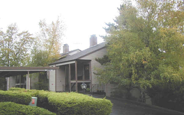 Ivy 8 Condominiums in Portland, OR - Building Photo