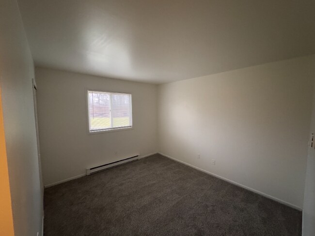 426 N Church St in Byron, MI - Building Photo - Building Photo