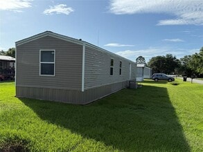 3315 Rosenberg St in Needville, TX - Building Photo - Building Photo